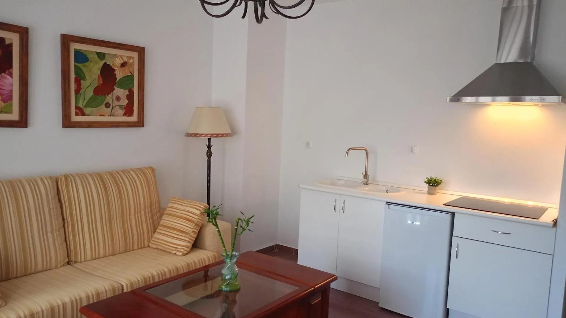 Villa Cultural Montelucia Montecorto Appartement