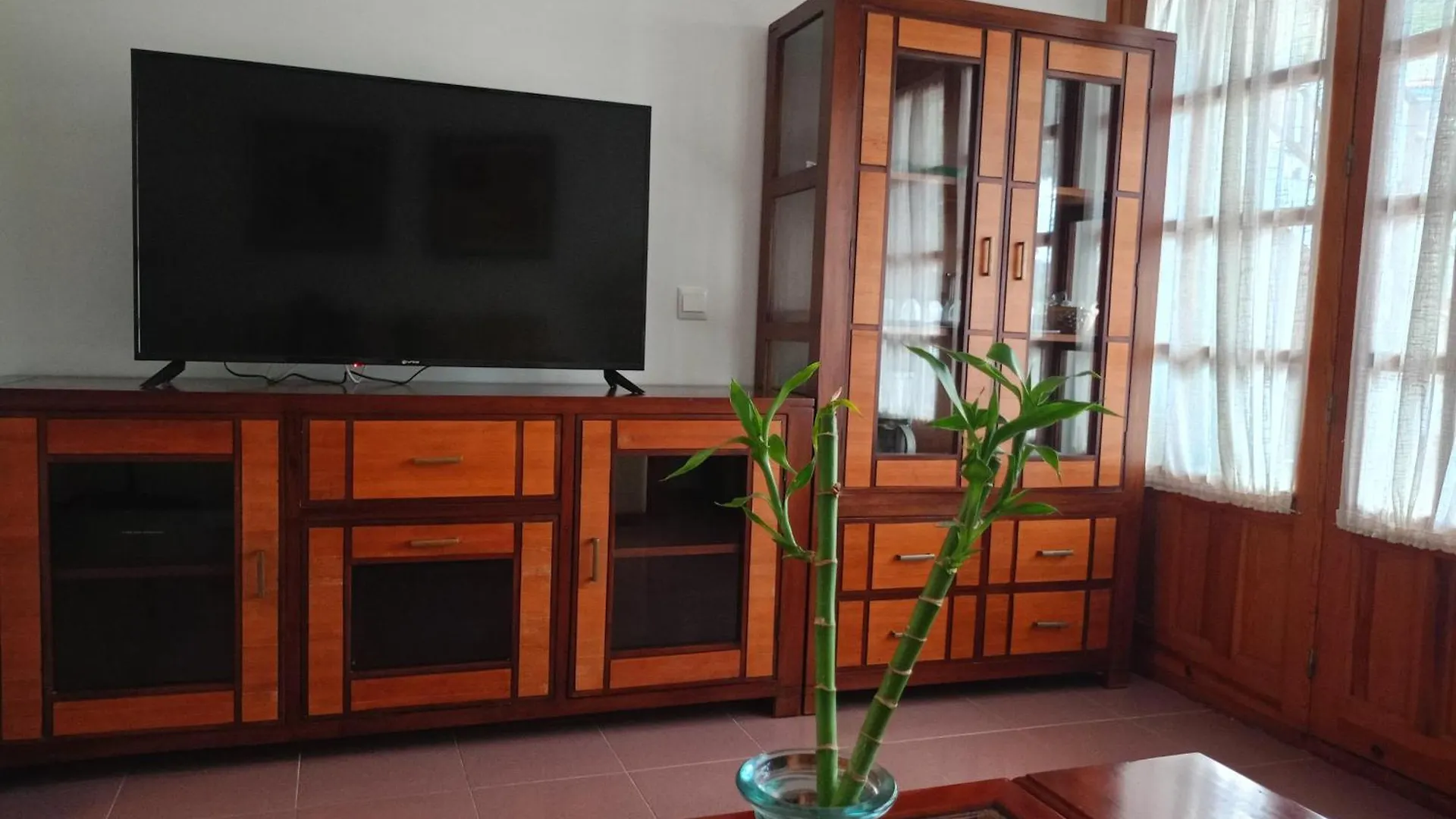 Villa Cultural Montelucia Montecorto Appartement